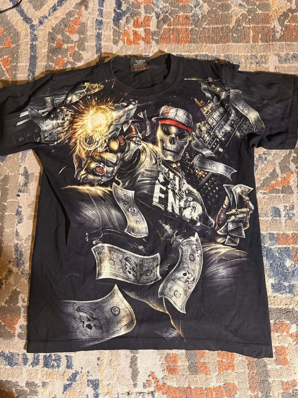 Rock Chang T-Shirt Size M Black Skull Gun Money Graphic